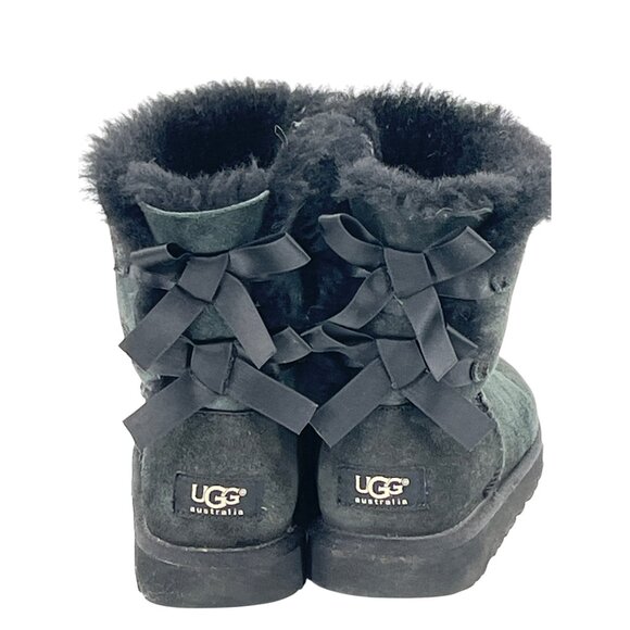 Ugg Australia Black Suede Winter Boots Shearling Lining Bailey Bow Accents - Picture 3 of 6